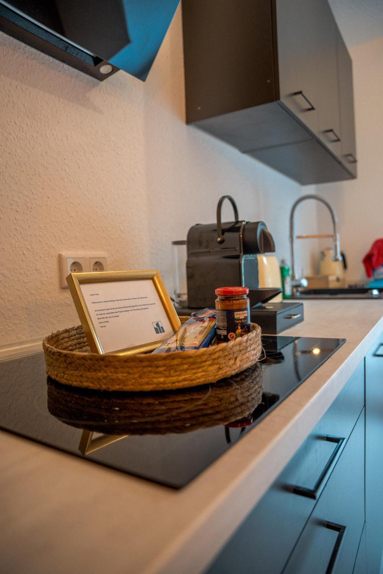 Schlossberg Residences - Design City-Apartment Im Herzen Der Weinstrasse Neustadt an der Weinstrasse Exterior photo