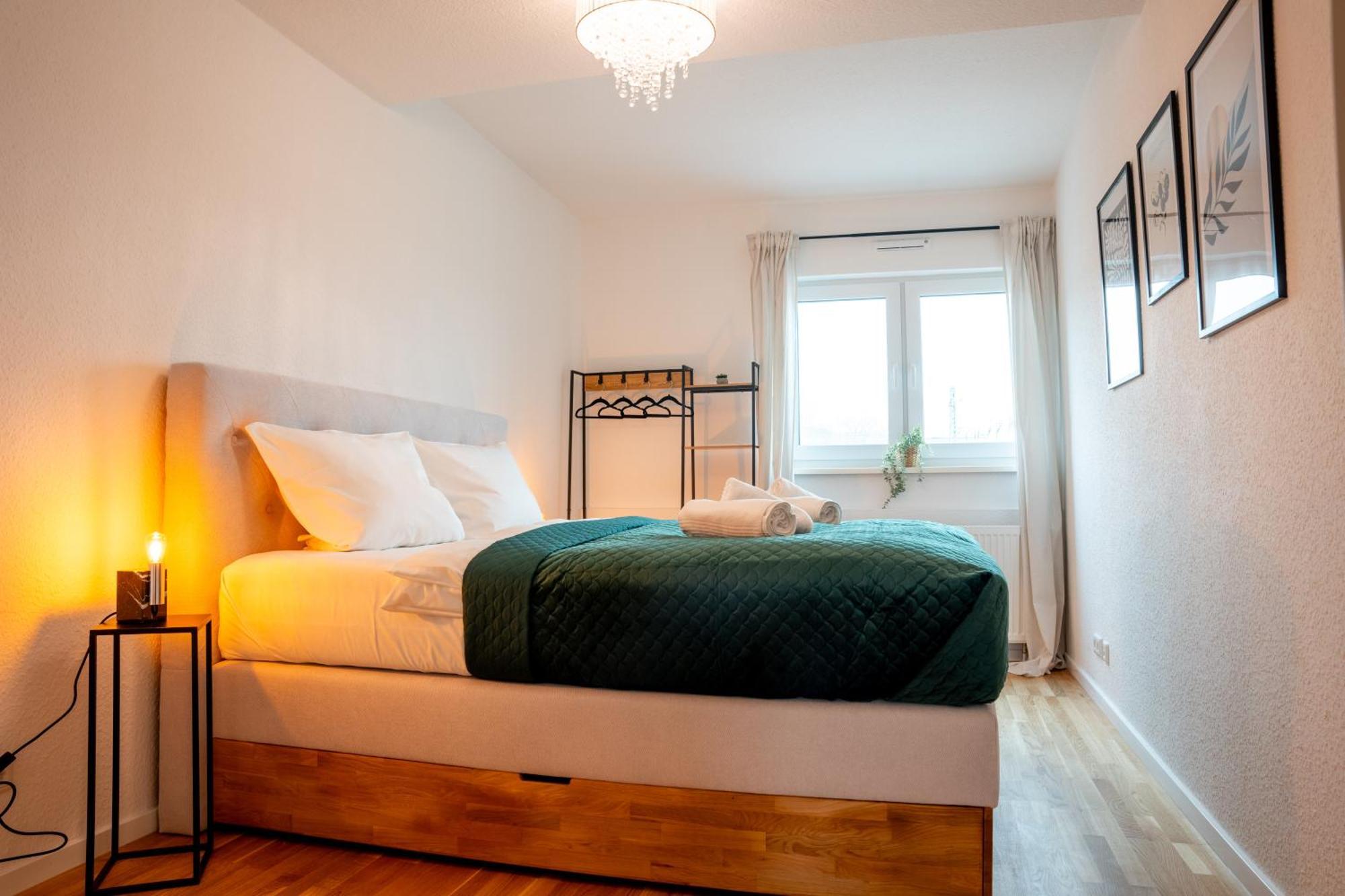 Schlossberg Residences - Design City-Apartment Im Herzen Der Weinstrasse Neustadt an der Weinstrasse Exterior photo